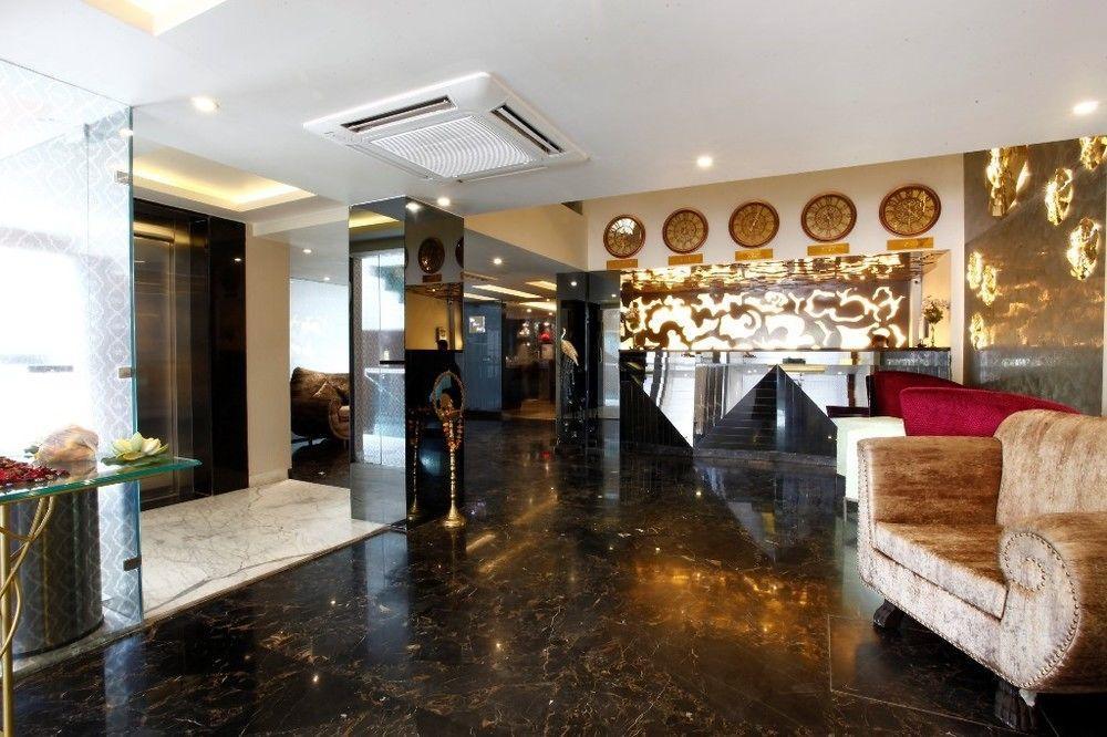 Hotel Jrd Exotica New Delhi Extérieur photo